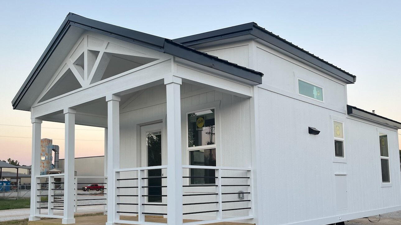 111422-tul-nws-2tinyhomes-p3